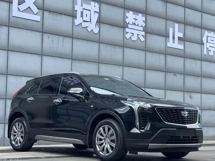 Cadillac XT4