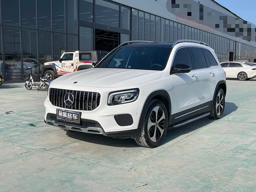 Mercedes Benz GLB