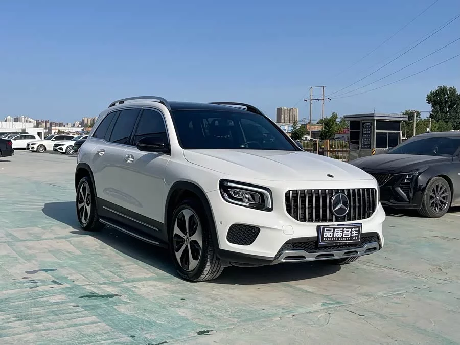 Mercedes Benz GLB