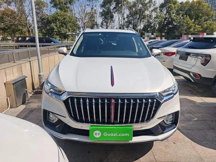 Hongqi HS5
