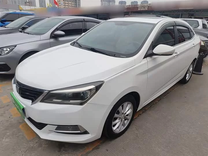 Changan Yuexiang V7