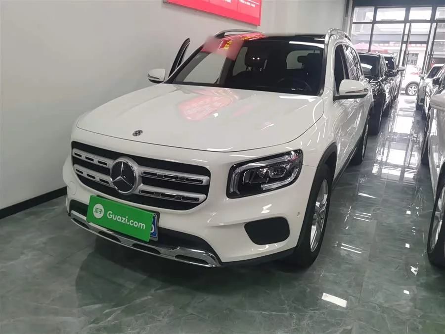 Mercedes Benz GLB