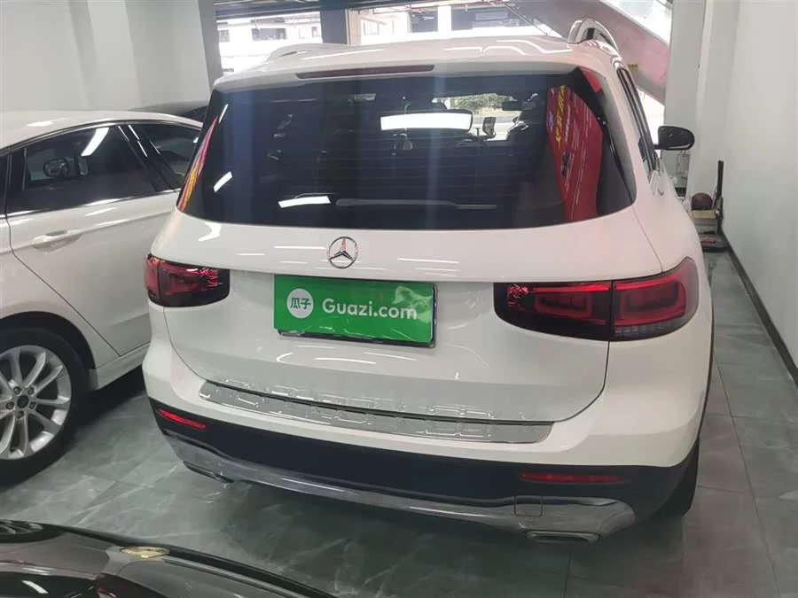 Mercedes Benz GLB