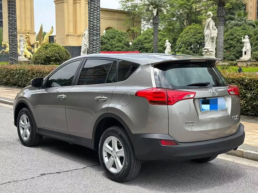 Toyota RAV4
