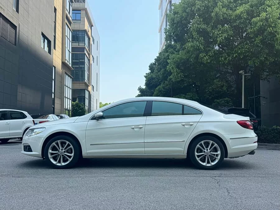 Volkswagen FAW- CC