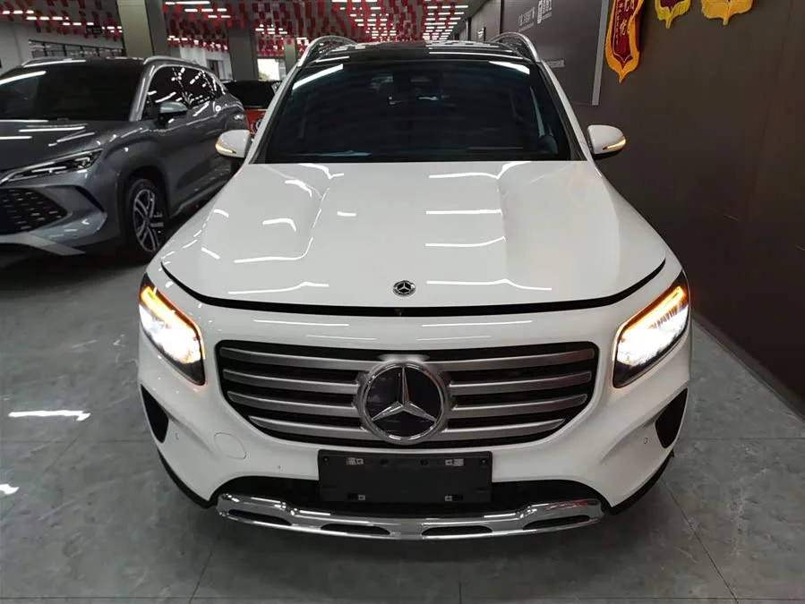 Mercedes Benz GLB
