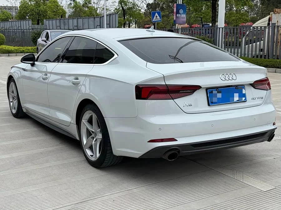 Audi A5