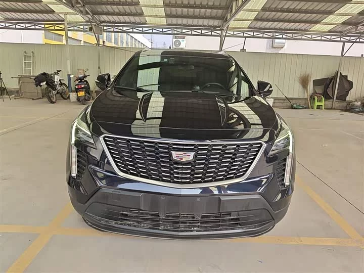 Cadillac XT4