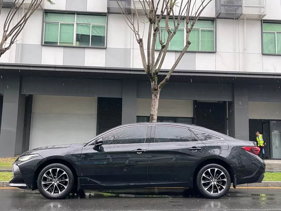 Toyota Avalon