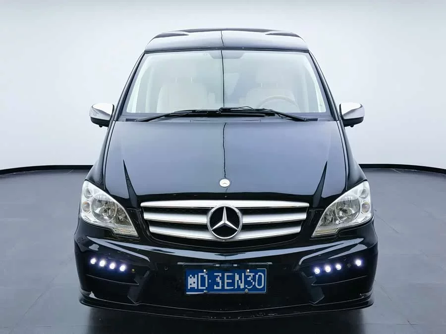 Mercedes Benz Vito