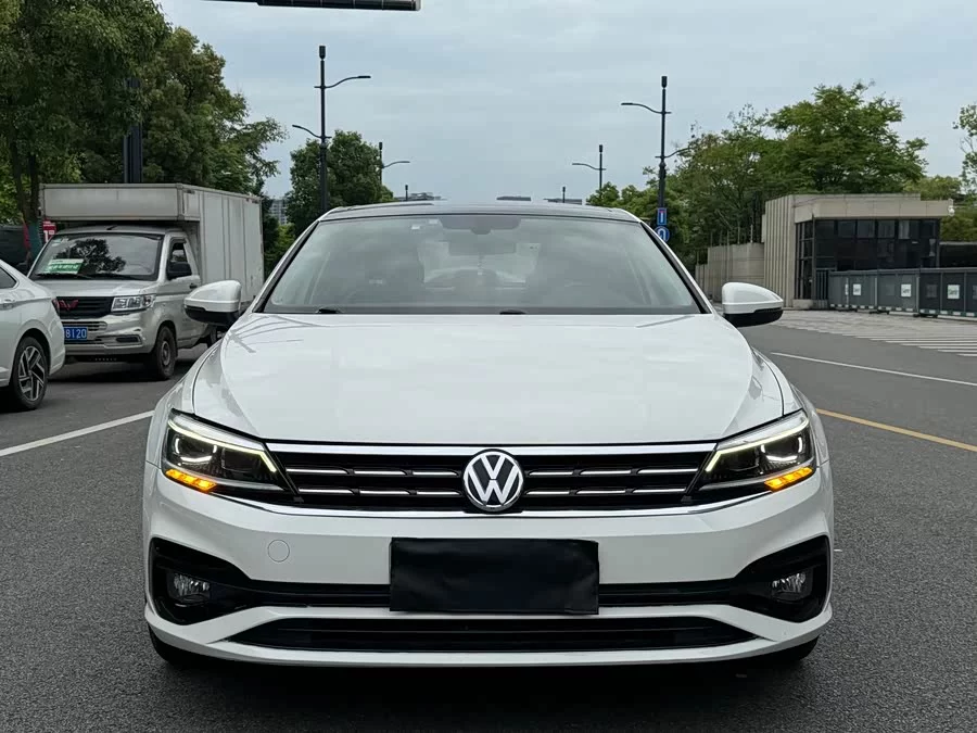 Volkswagen Lingdu