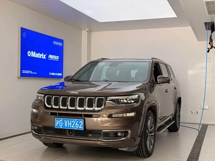 Jeep grand commander