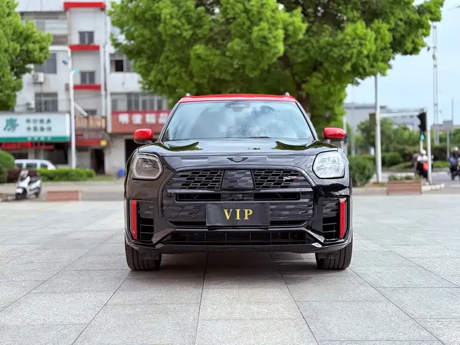 MINI JCW COUNTRYMAN