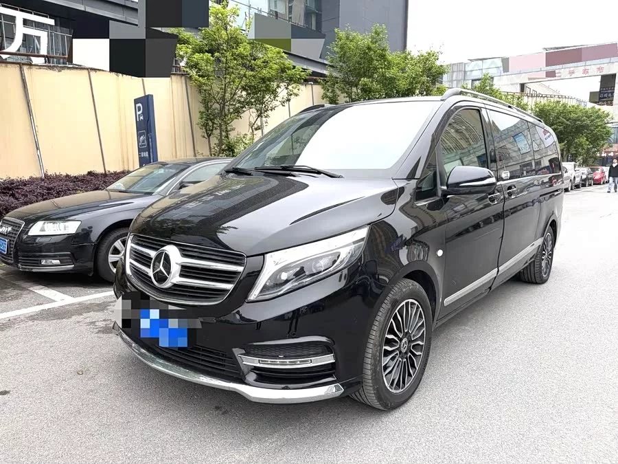 Mercedes Benz Vito