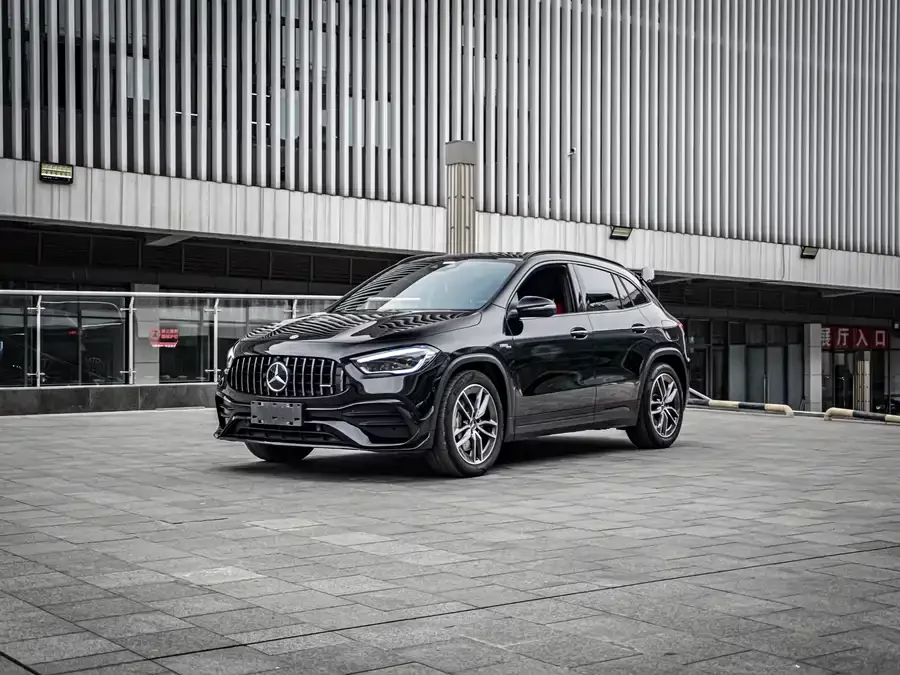 Mercedes Benz GLA AMG