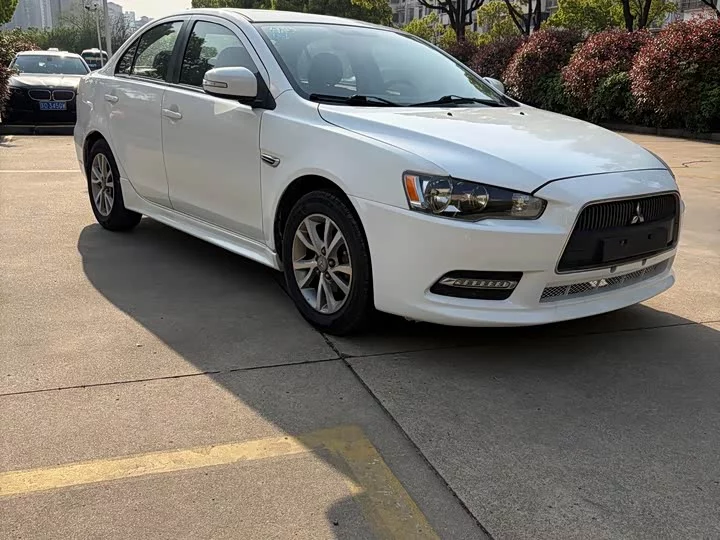Mitsubishi Winged God