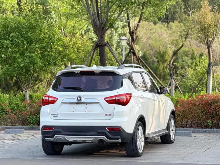 Changan CS35