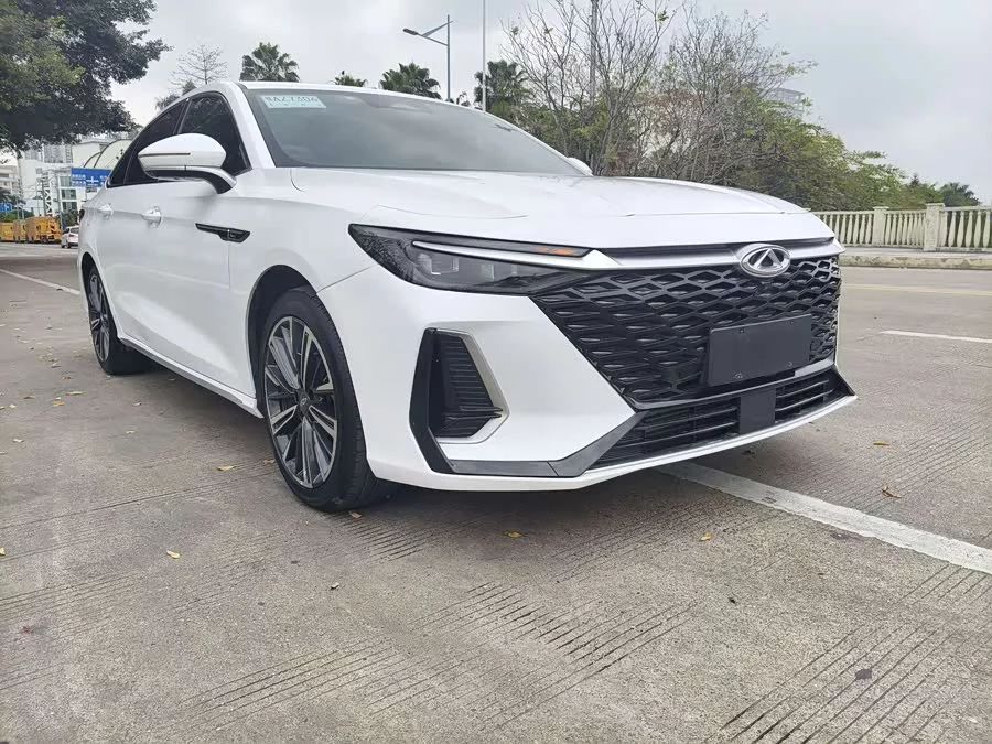 Chery Arrizo 8