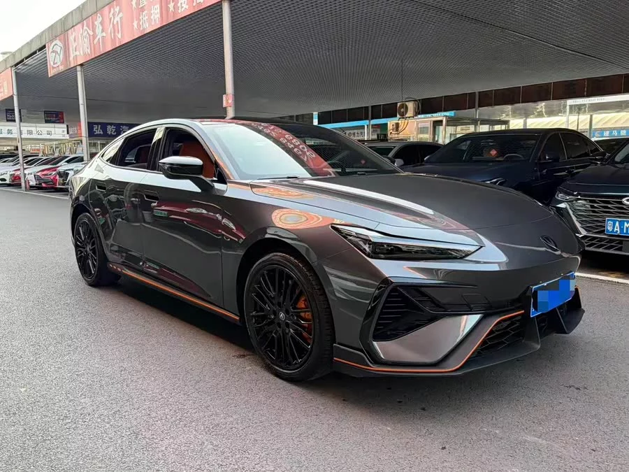 Changan UNI-V