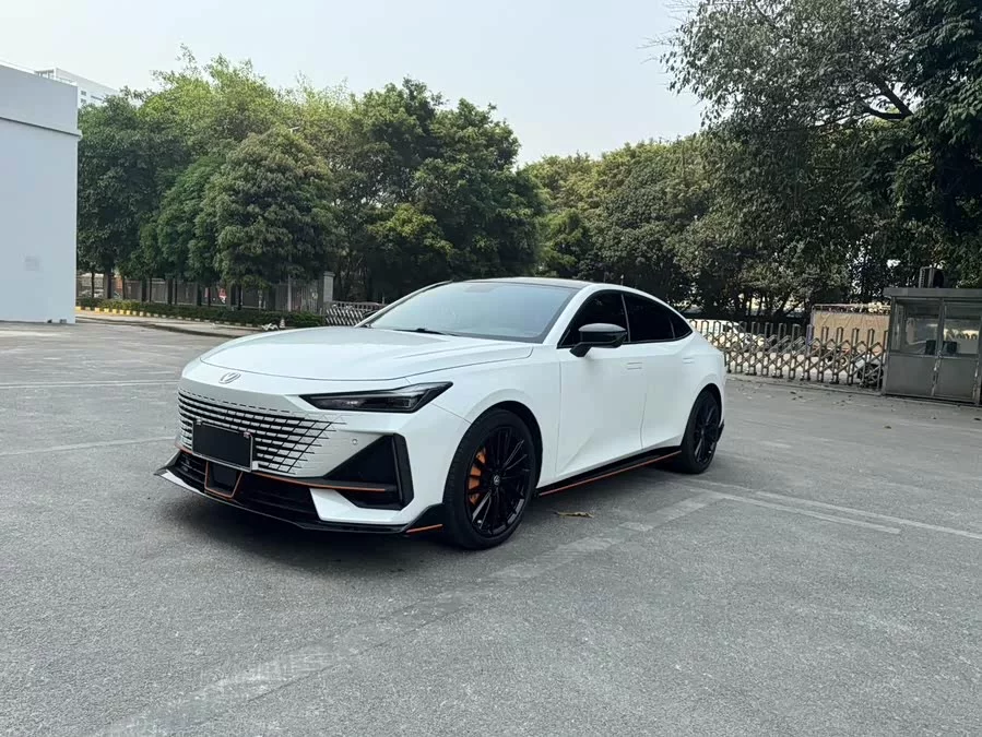 Changan UNI-V