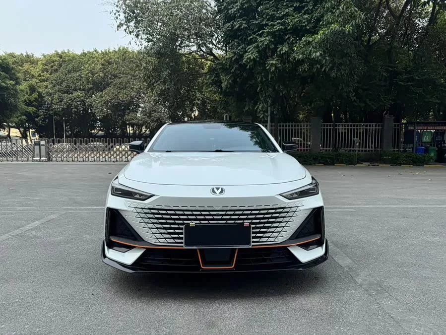 Changan UNI-V