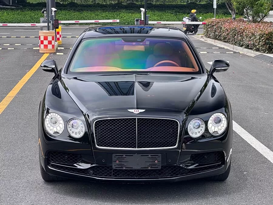 Bentley Flying Spur