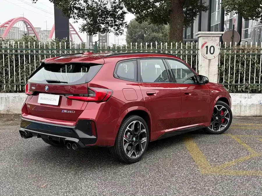BMW X1 M35Li
