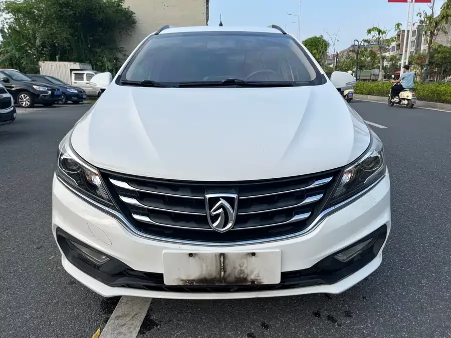 Baojun 310W