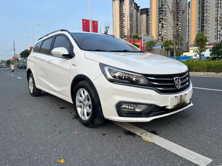 Baojun 310W