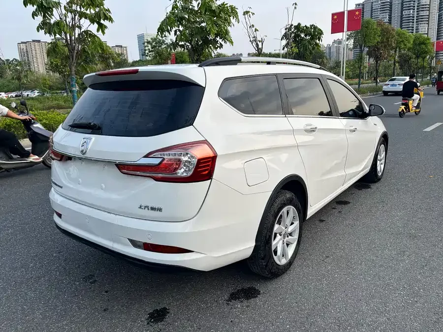 Baojun 310W