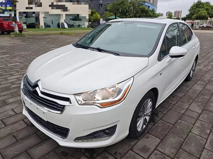 Citroën C4L