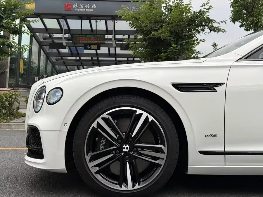 Bentley Flying Spur
