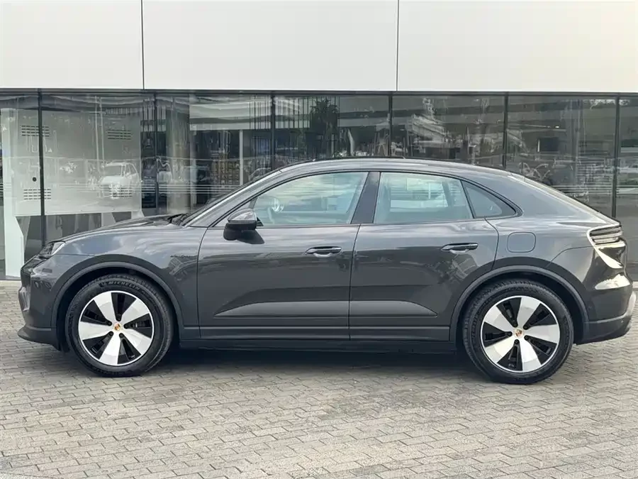 Porsche Macan New Energy