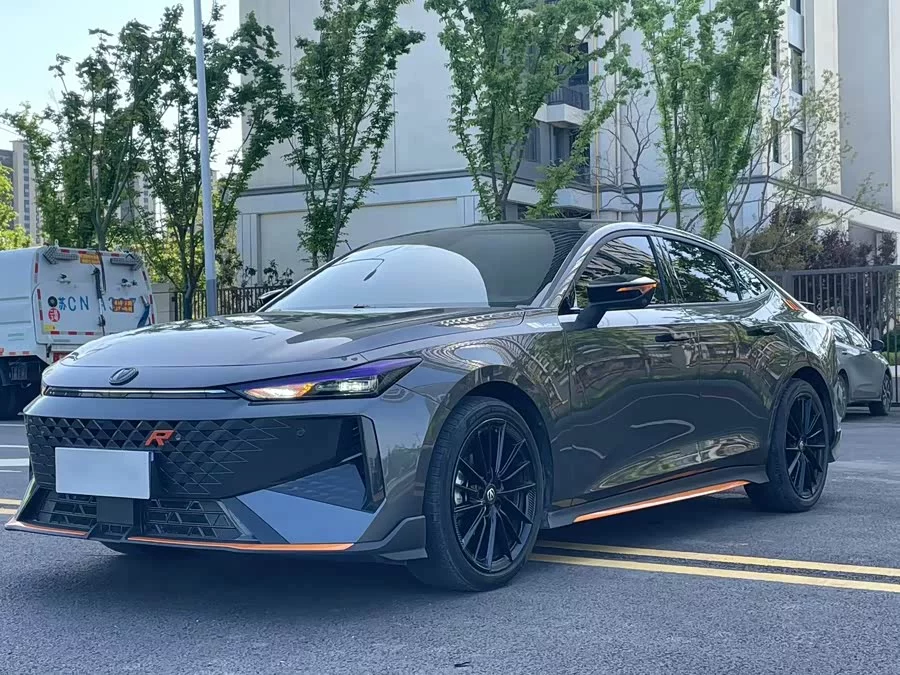 Changan UNI-V