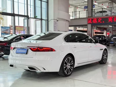 Jaguar XFL