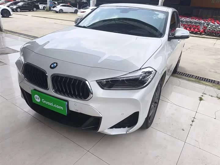 BMW X2