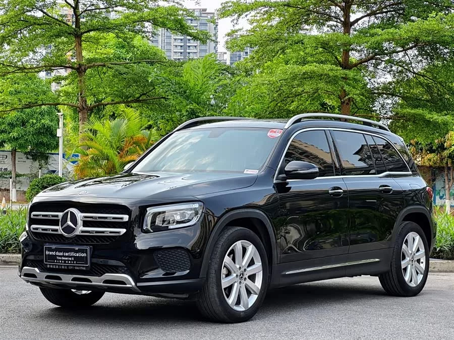 Mercedes Benz GLB
