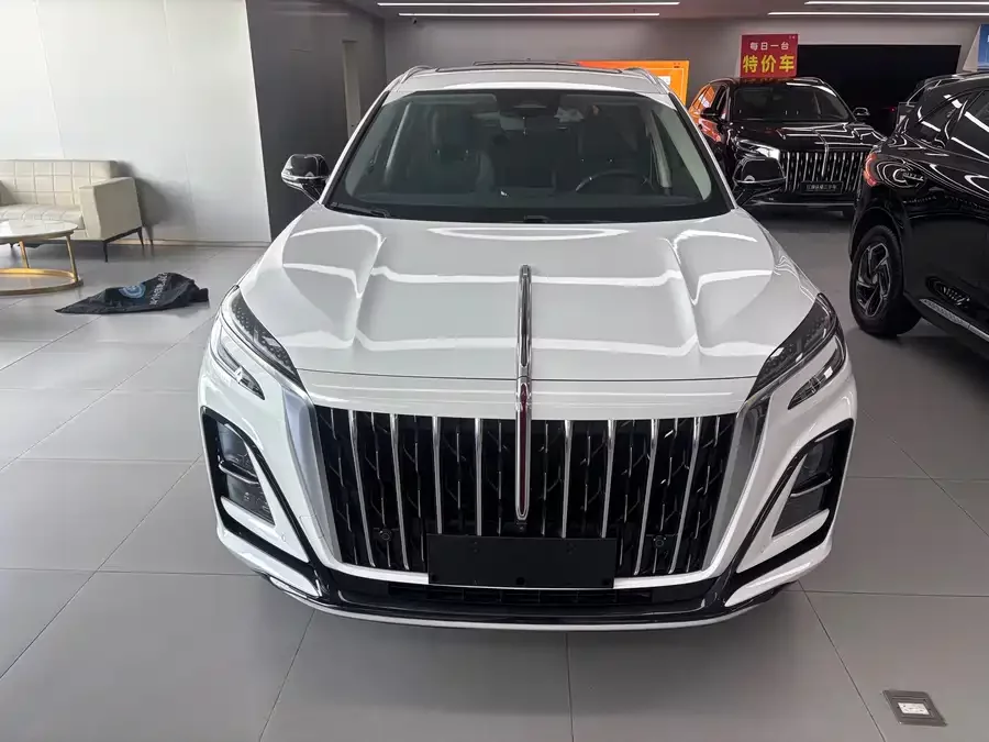 Hongqi HS3