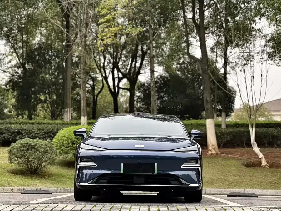Geely Galaxy Star 8