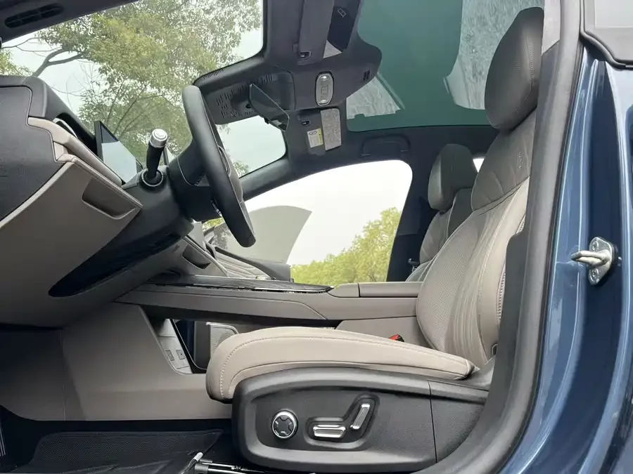 Geely Galaxy Star 8