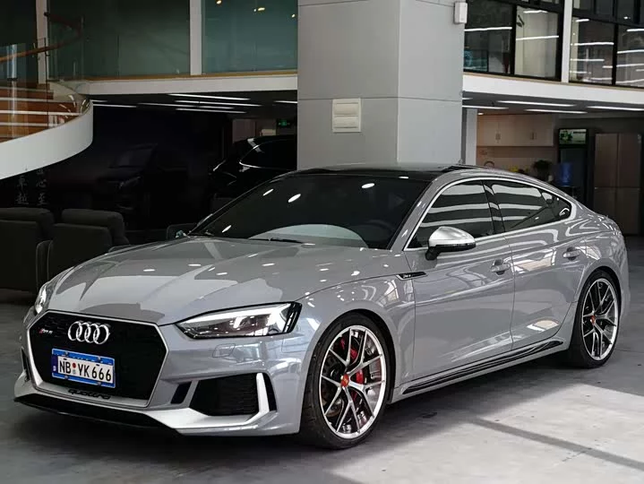 Audi RS 5