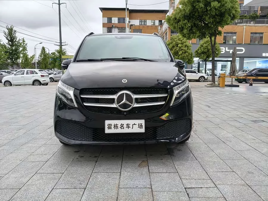 Mercedes Benz Class V