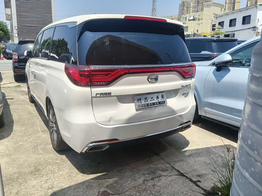 GAC Trumpchi M8