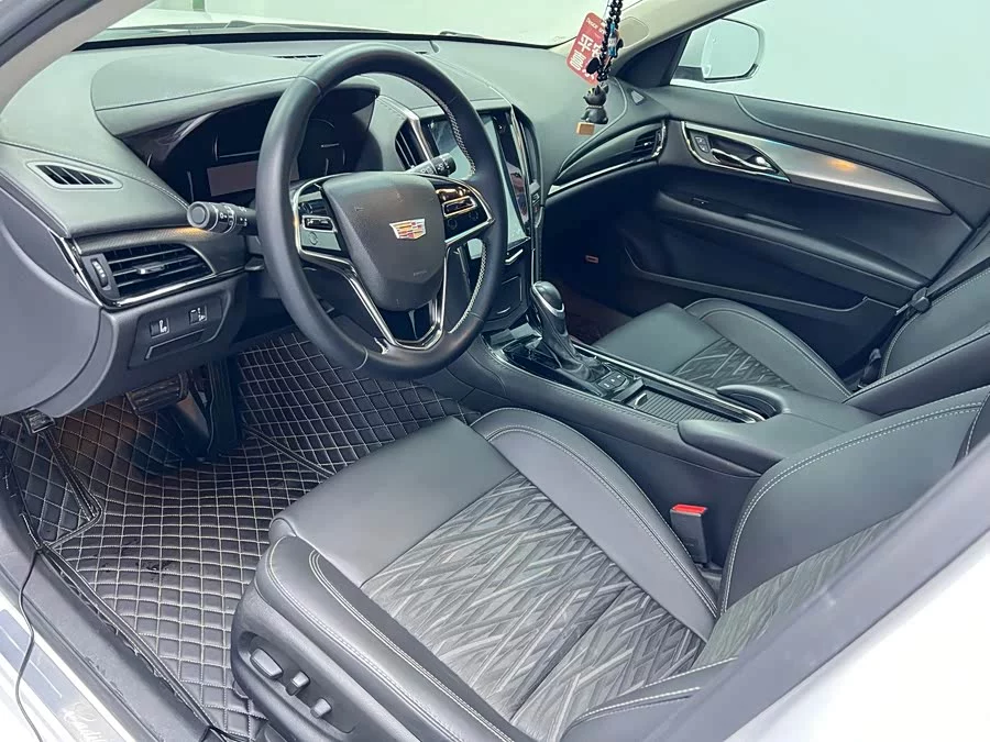Cadillac ATS-L