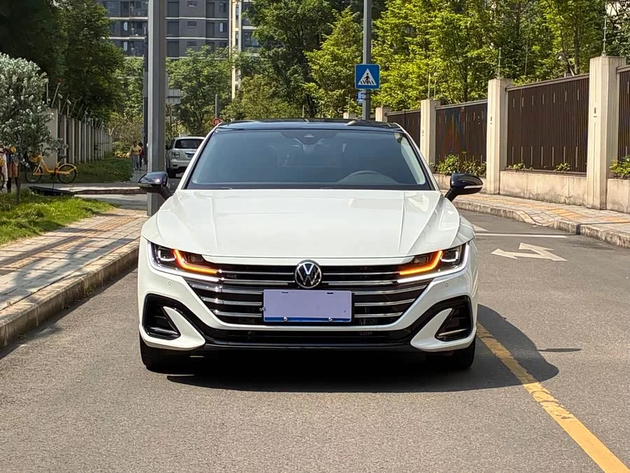 Volkswagen FAW- CC