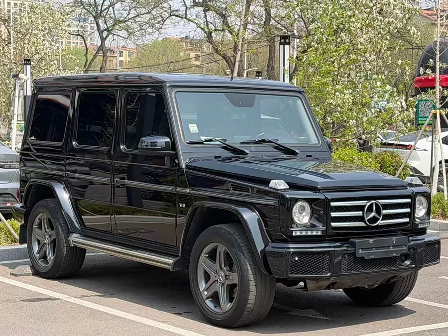 Mercedes Benz G-rated