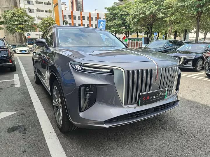 Hongqi E-HS9