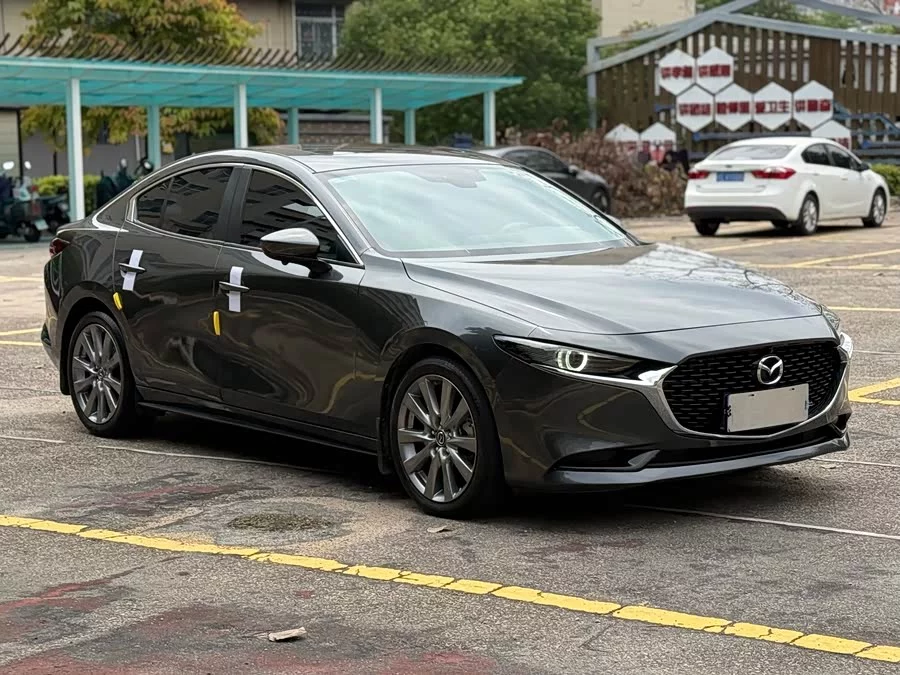 Mazda 3