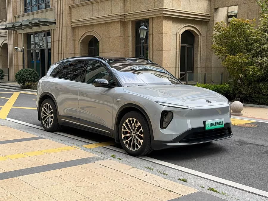 NIO ES6
