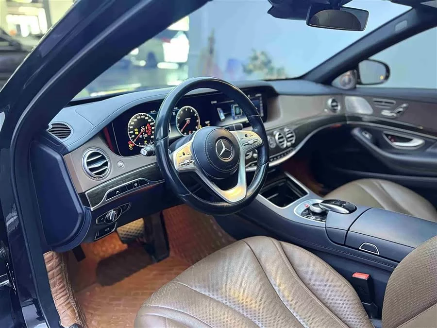Mercedes Benz S class